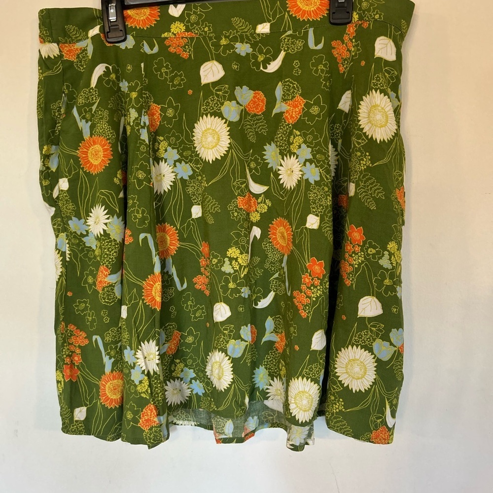ModCloth Floral Green Skirt Elastic Stretch Waist 1X - Picture 3 of 12